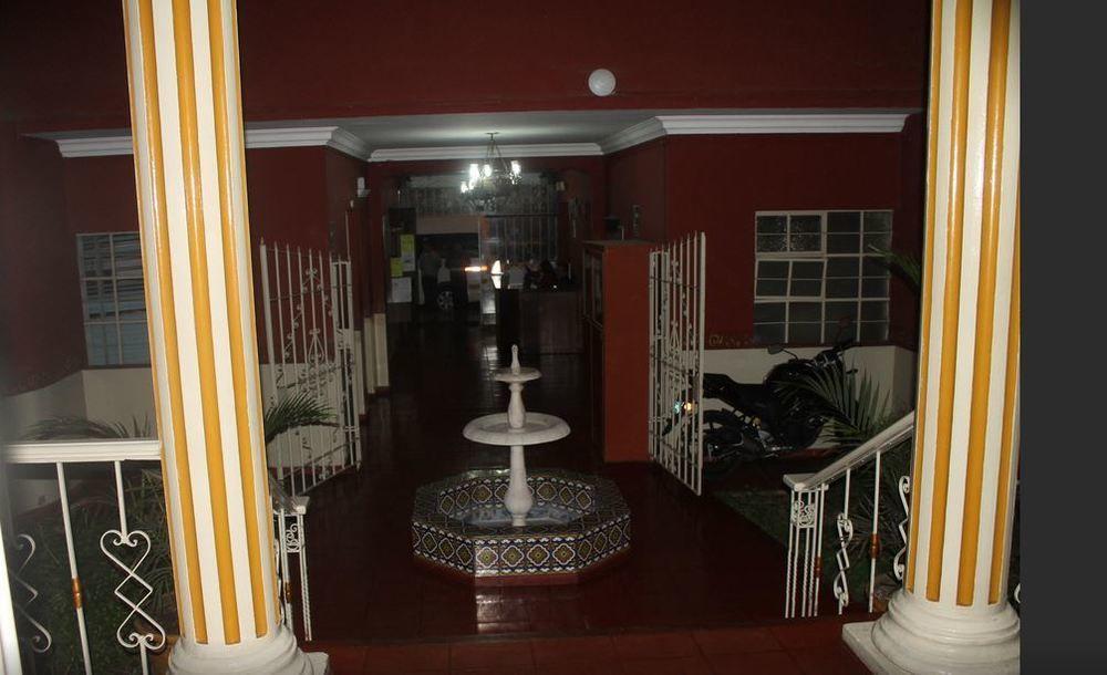 Hotel Colonial Trujillo Exteriér fotografie