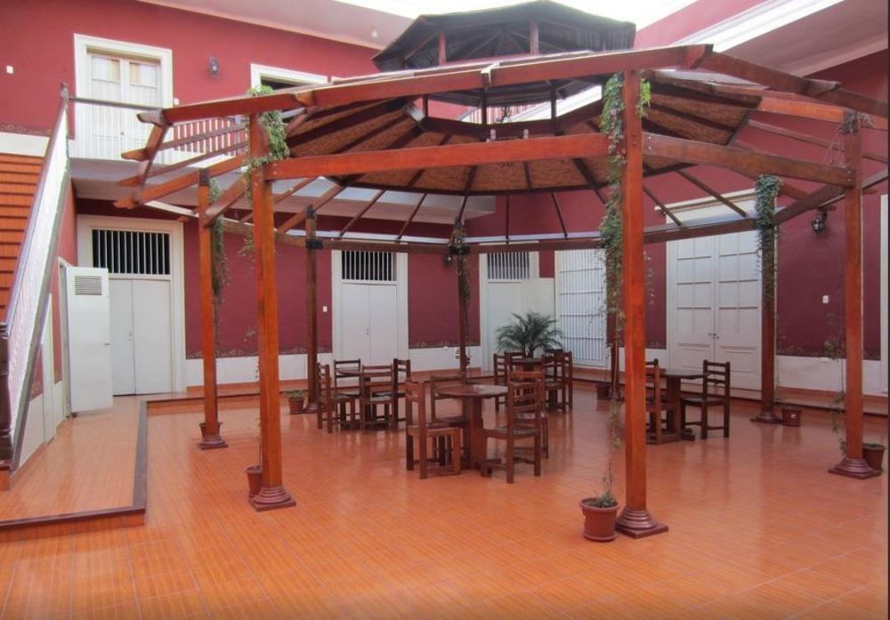 Hotel Colonial Trujillo Exteriér fotografie
