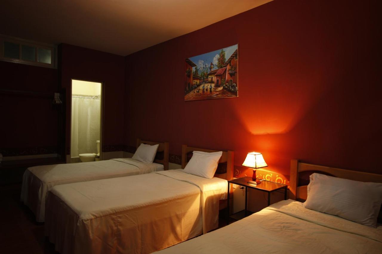 Hotel Colonial Trujillo Exteriér fotografie