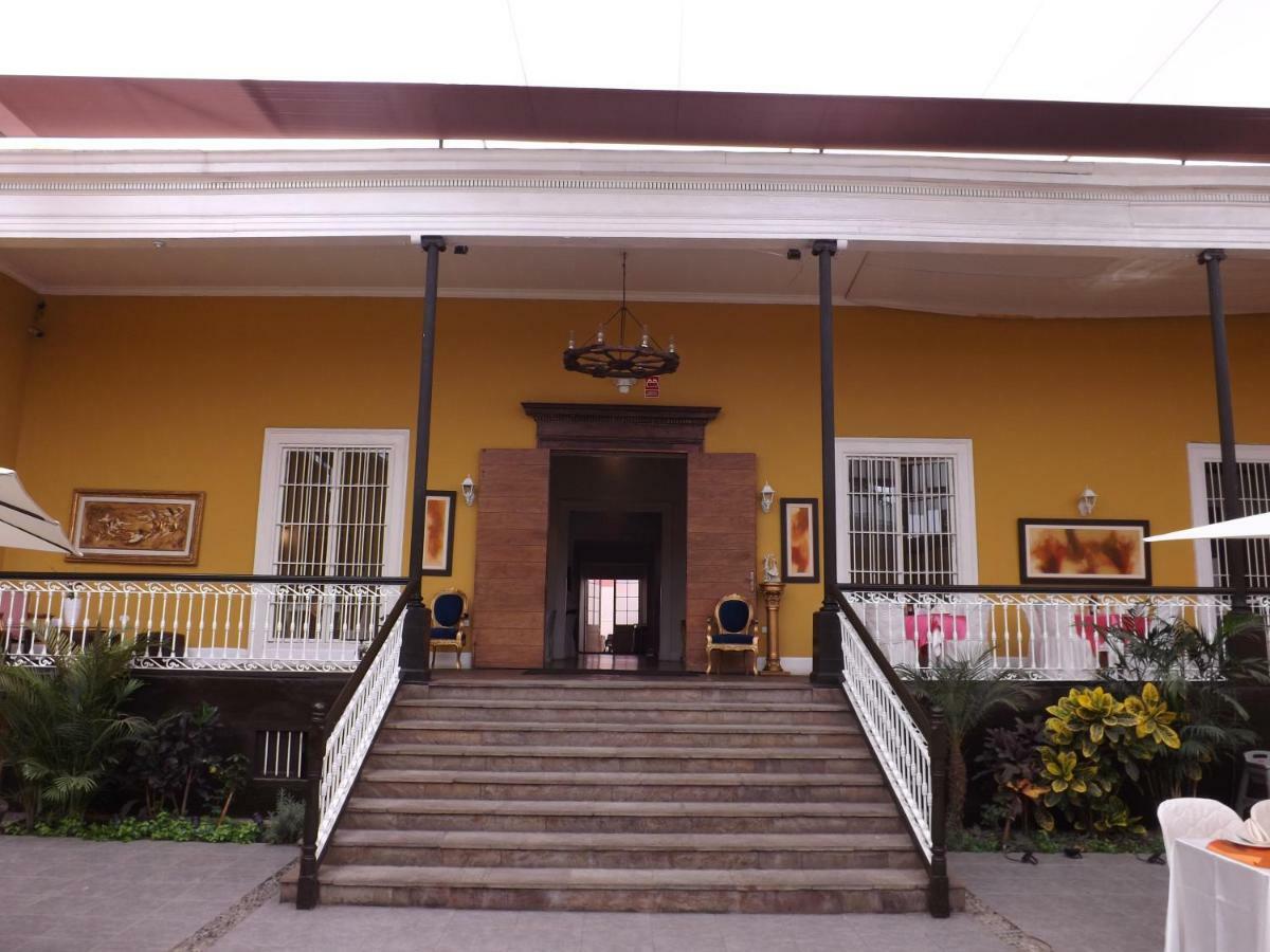 Hotel Colonial Trujillo Exteriér fotografie